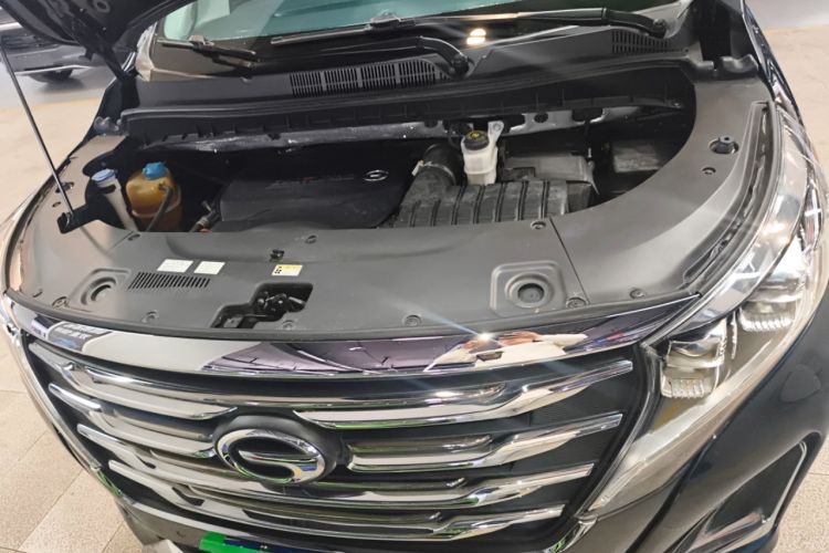 Used GAC Trumpchi M8 2020 Flagship Model 390T Prestige Edition Engine Bay