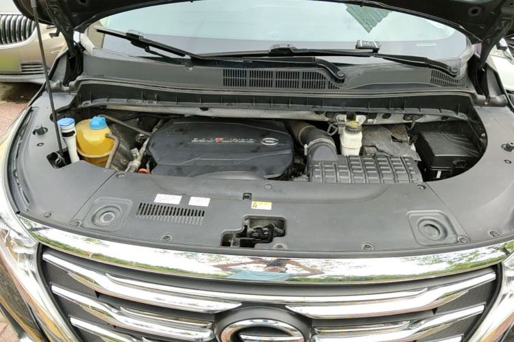 Used GAC Trumpchi M8 2020 Flagship Model 390T Deluxe Edition Engine Bay