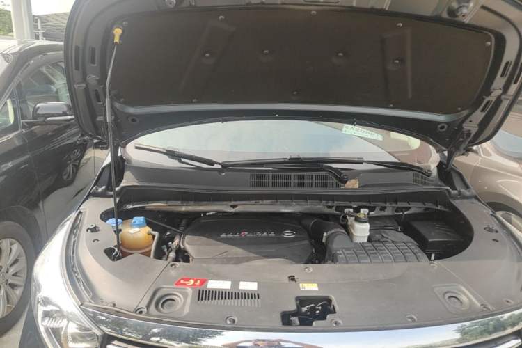 Used GAC Trumpchi M8 2020 Flagship Model 390T Prestige Edition Engine Bay