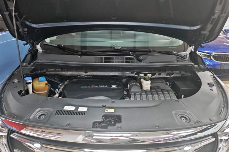 Used GAC Trumpchi M8 2020 Flagship Model 390T Prestige Edition Engine Bay