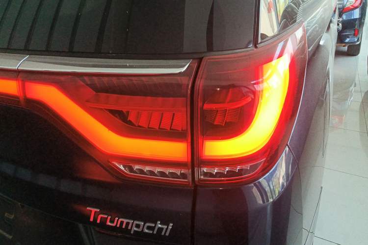 Used GAC Trumpchi M8 2020 390T Deluxe Edition Exterior 6