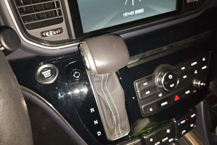 Used GAC Trumpchi M8 2020 Flagship Model 390T Prestige Edition Gear Lever