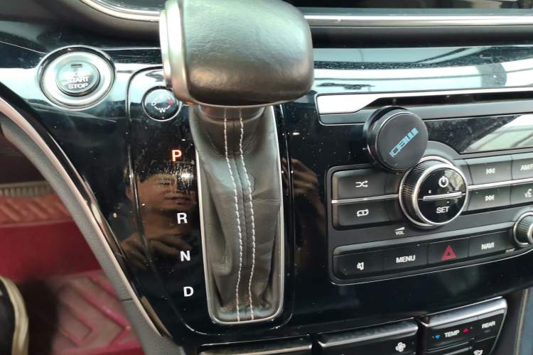 Used GAC Trumpchi M8 2020 Flagship Model 390T Prestige Edition Gear Lever