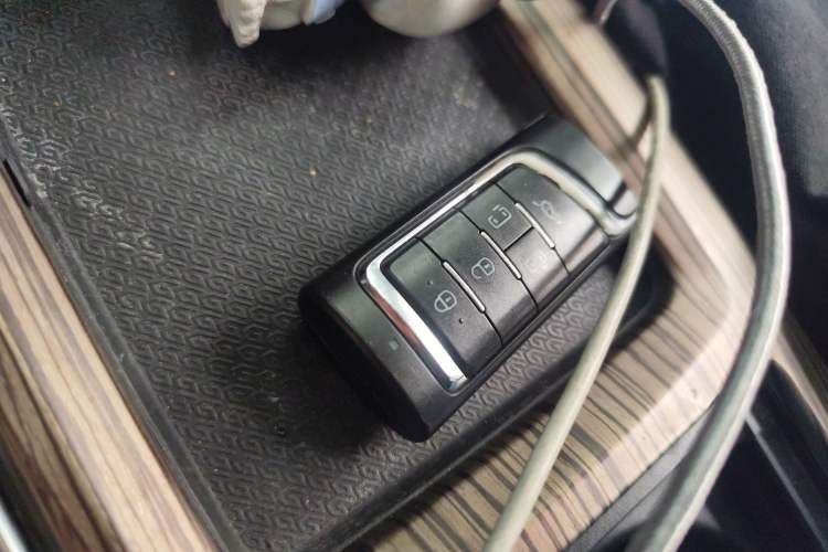 Used GAC Trumpchi M8 2020 390T Deluxe Edition Interior 1