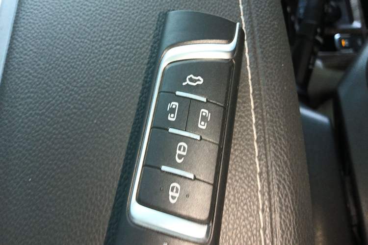 Used GAC Trumpchi M8 2020 390T Deluxe Edition Interior 1