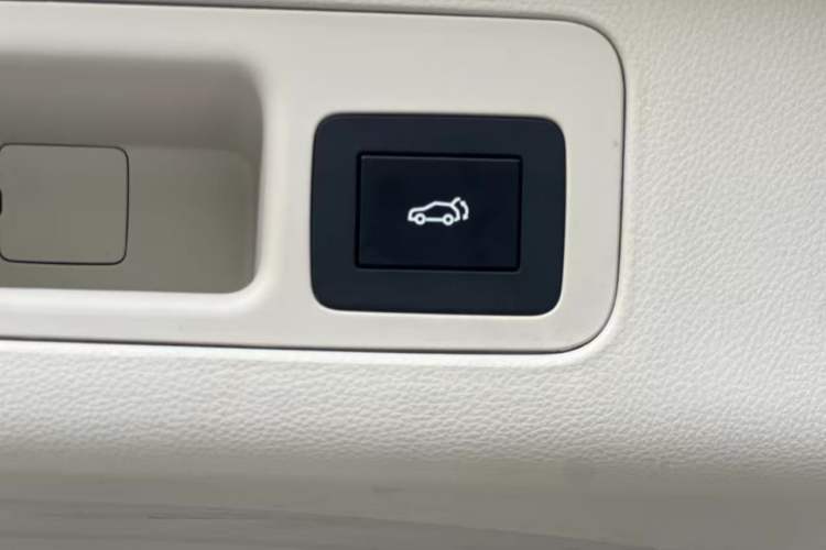 Used GAC Trumpchi M8 2020 Flagship Model 390T Prestige Edition Interior 12