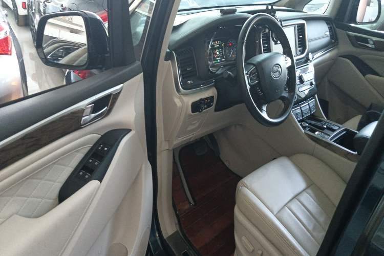 Used GAC Trumpchi M8 2020 390T Deluxe Edition Interior 3