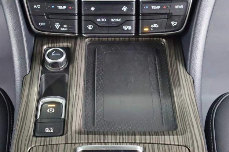 Used GAC Trumpchi M8 2020 Flagship Model 390T Supreme Edition Interior 5