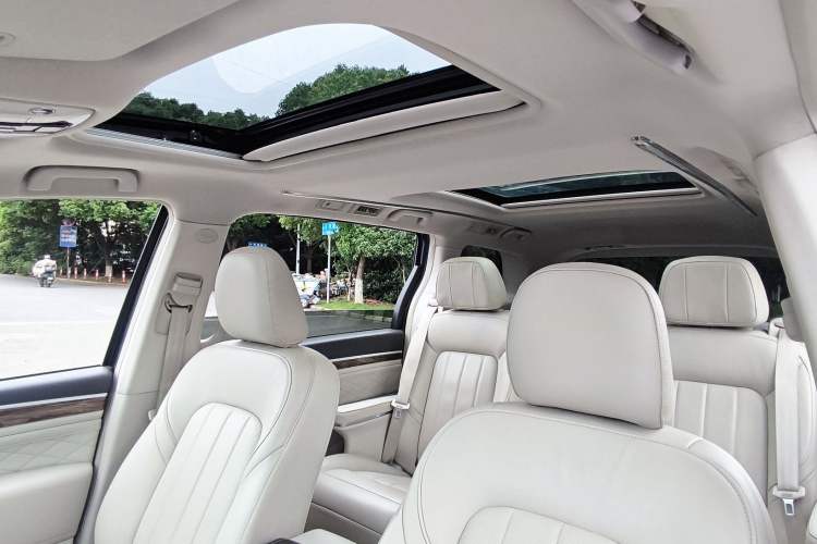 Used GAC Trumpchi M8 2020 390T Deluxe Edition Interior 7
