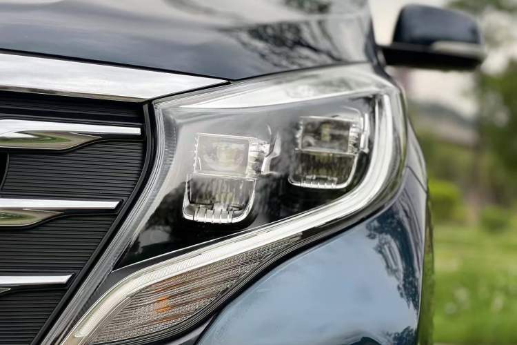 Used GAC Trumpchi M8 2020 Flagship Model 390T Prestige Edition Left Front Headlight