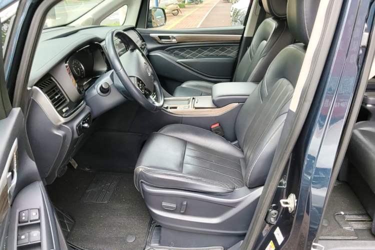 Used GAC Trumpchi M8 2020 Flagship Model 390T Deluxe Edition Left Front Seat