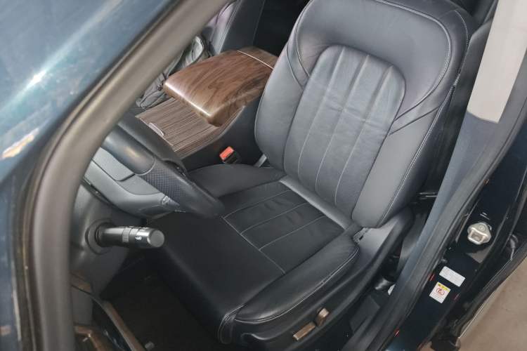 Used GAC Trumpchi M8 2020 Flagship Model 390T Deluxe Edition Left Front Seat