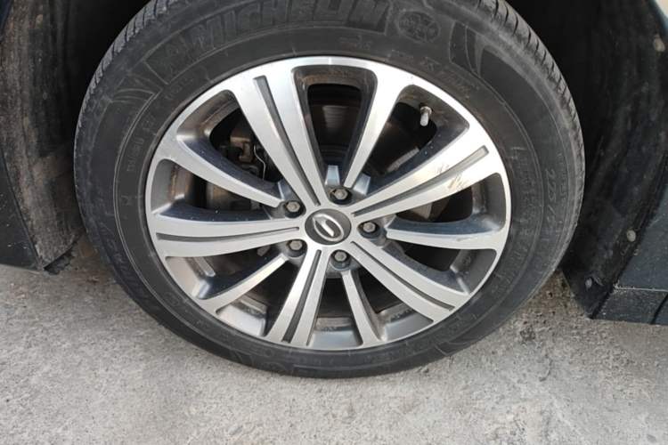 Used GAC Trumpchi M8 2020 Flagship Model 390T Prestige Edition Left Front Wheel Hub