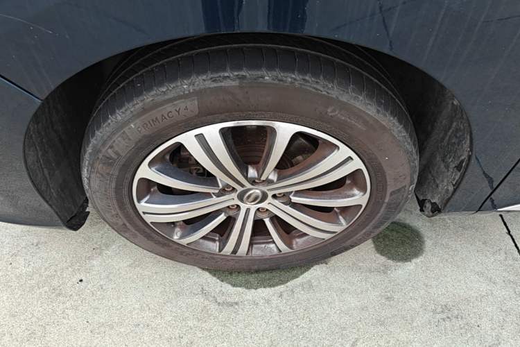 Used GAC Trumpchi M8 2020 390T Deluxe Edition Left Front Wheel Hub