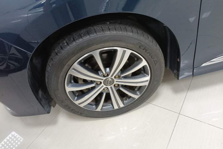 Used GAC Trumpchi M8 2020 Flagship Model 390T Supreme Edition Left Front Wheel Hub
