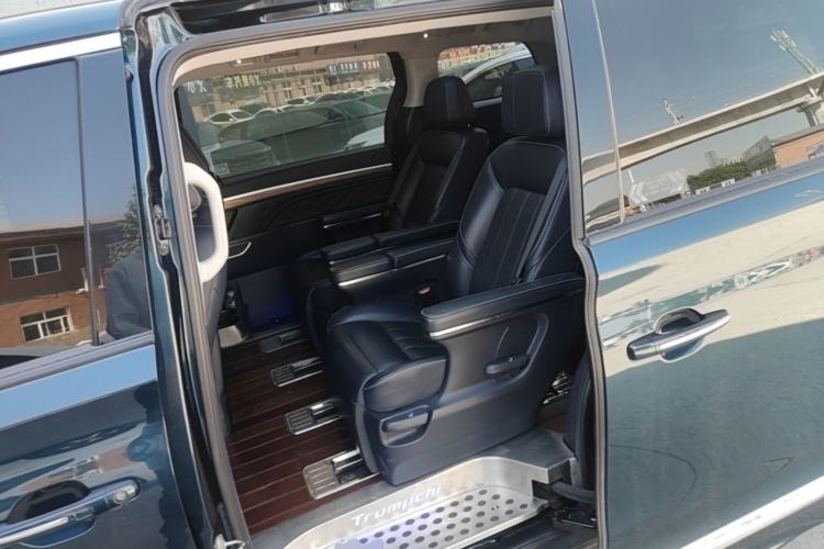 Used GAC Trumpchi M8 2020 Flagship Model 390T Prestige Edition Left Rear Seat