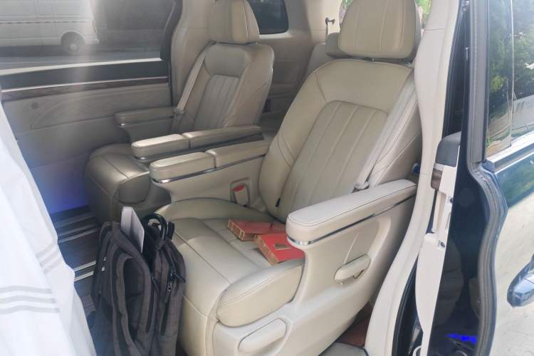Used GAC Trumpchi M8 2020 Flagship Model 390T Prestige Edition Left Rear Seat