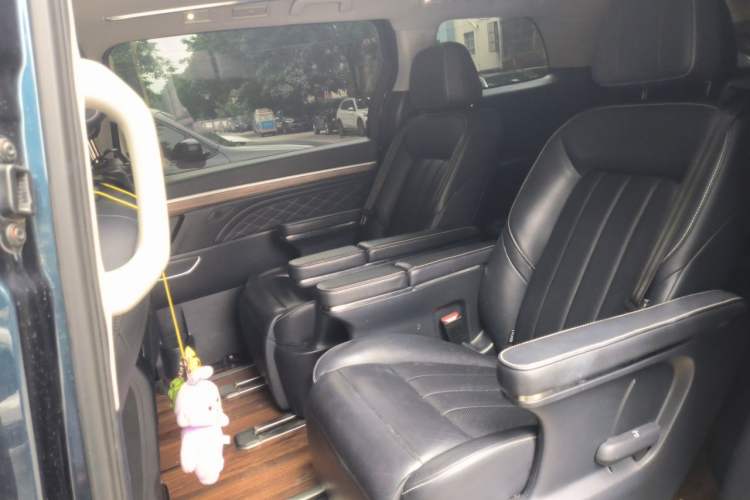 Used GAC Trumpchi M8 2020 Flagship Model 390T Prestige Edition Left Rear Seat
