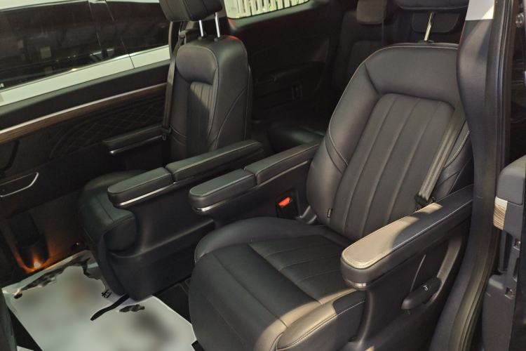 Used GAC Trumpchi M8 2020 Flagship Model 390T Supreme Edition Left Rear Seat
