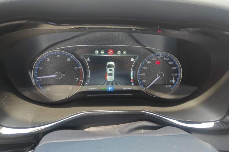 Used GAC Trumpchi M8 2020 Flagship Model 390T Prestige Edition Odometer Close Up