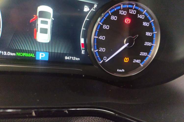 Used GAC Trumpchi M8 2020 390T Deluxe Edition Odometer Close Up