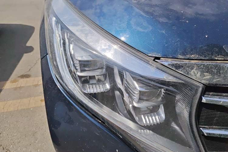 Used GAC Trumpchi M8 2020 Flagship Model 390T Deluxe Edition Right Front Headlight