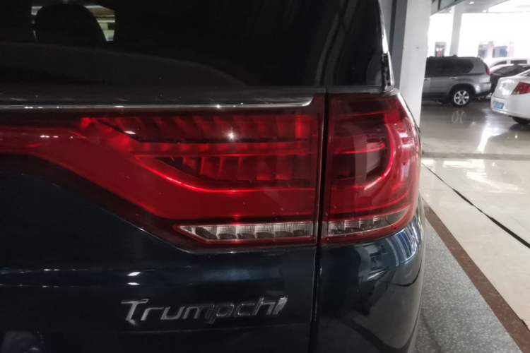 Used GAC Trumpchi M8 2020 Flagship Model 390T Deluxe Edition Right Rear Taillight