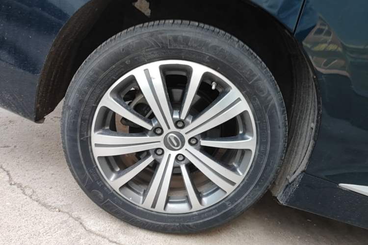 Used GAC Trumpchi M8 2020 Flagship Model 390T Prestige Edition Right Rear Wheel Hub