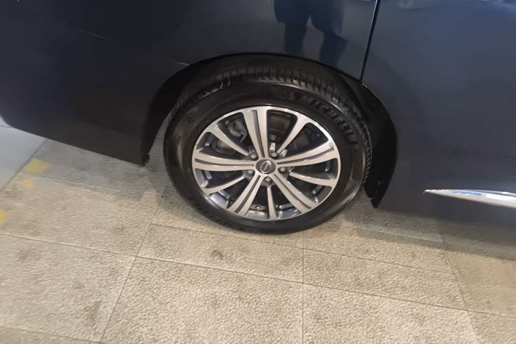 Used GAC Trumpchi M8 2020 Flagship Model 390T Prestige Edition Right Rear Wheel Hub
