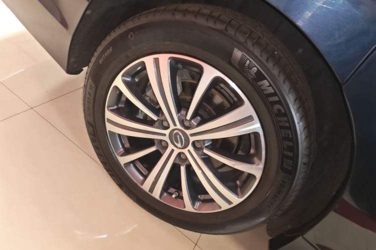 Used GAC Trumpchi M8 2020 Flagship Model 390T Prestige Edition Right Rear Wheel Hub