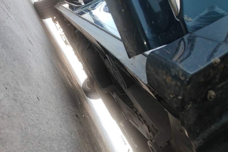 Used GAC Trumpchi M8 2020 Flagship Model 390T Prestige Edition Right Side Sill