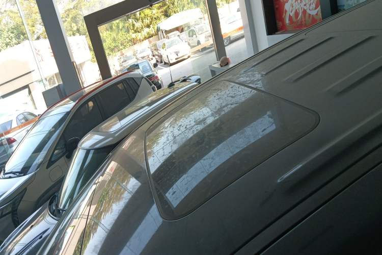 Used GAC Trumpchi M8 2020 390T Deluxe Edition Roof