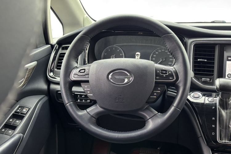 Used GAC Trumpchi M8 2020 Flagship Model 390T Prestige Edition Steering Wheel