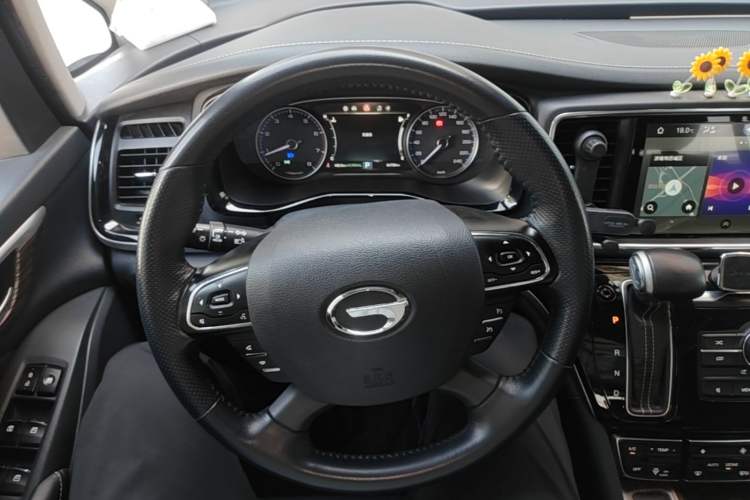 Used GAC Trumpchi M8 2020 Flagship Model 390T Prestige Edition Steering Wheel