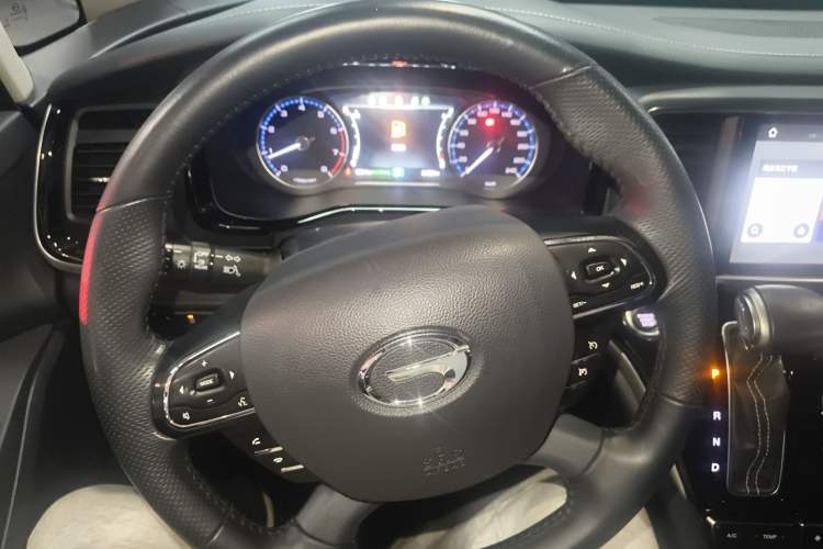 Used GAC Trumpchi M8 2020 Flagship Model 390T Prestige Edition Steering Wheel