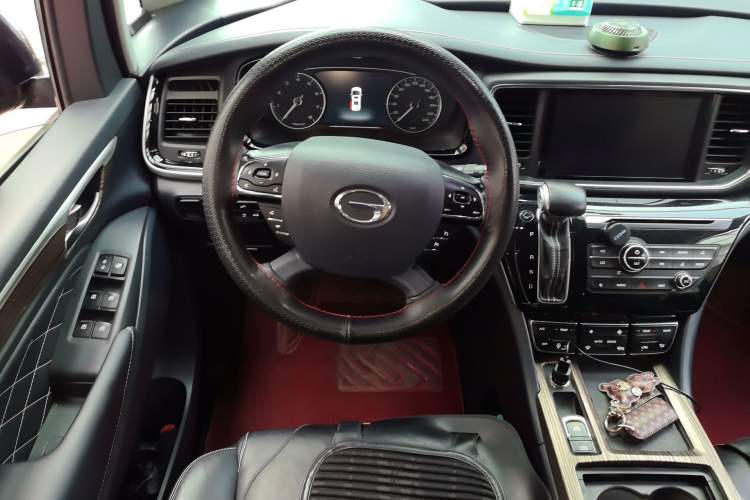 Used GAC Trumpchi M8 2020 Flagship Model 390T Prestige Edition Steering Wheel