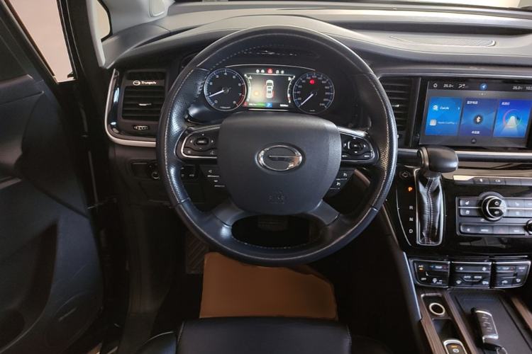 Used GAC Trumpchi M8 2020 Master Edition 390T Supreme Version Steering Wheel