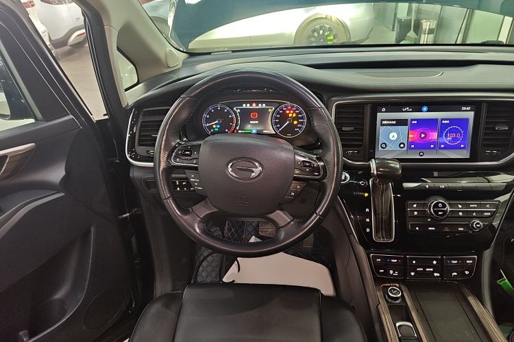 Used GAC Trumpchi M8 2020 Flagship Model 390T Supreme Edition Steering Wheel