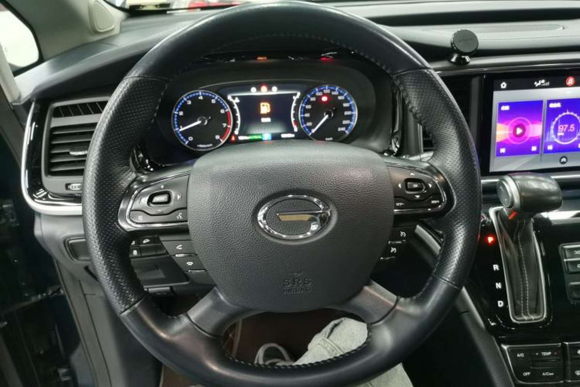 Used GAC Trumpchi M8 2020 Flagship Model 390T Deluxe Edition Steering Wheel