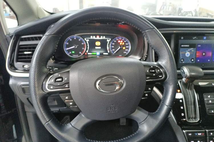 Used GAC Trumpchi M8 2020 Flagship Model 390T Supreme Edition Steering Wheel