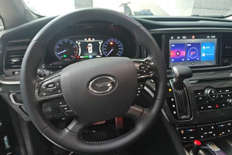 Used GAC Trumpchi M8 2020 Flagship Model 390T Deluxe Edition Steering Wheel