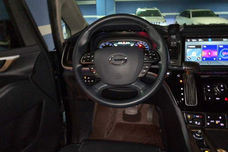 Used GAC Trumpchi M8 2020 Flagship Model 390T Prestige Edition Steering Wheel
