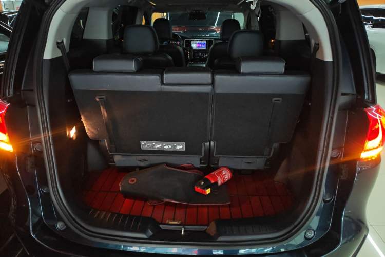 Used GAC Trumpchi M8 2020 Flagship Model 390T Prestige Edition Trunk