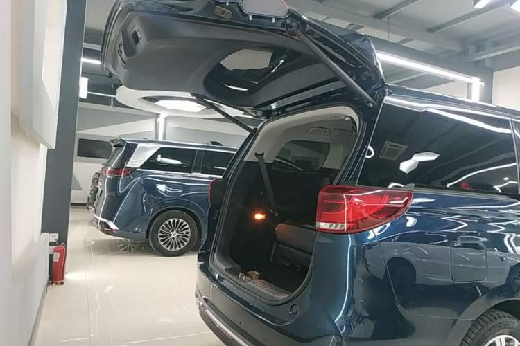 Used GAC Trumpchi M8 2020 Flagship Model 390T Supreme Edition Trunk