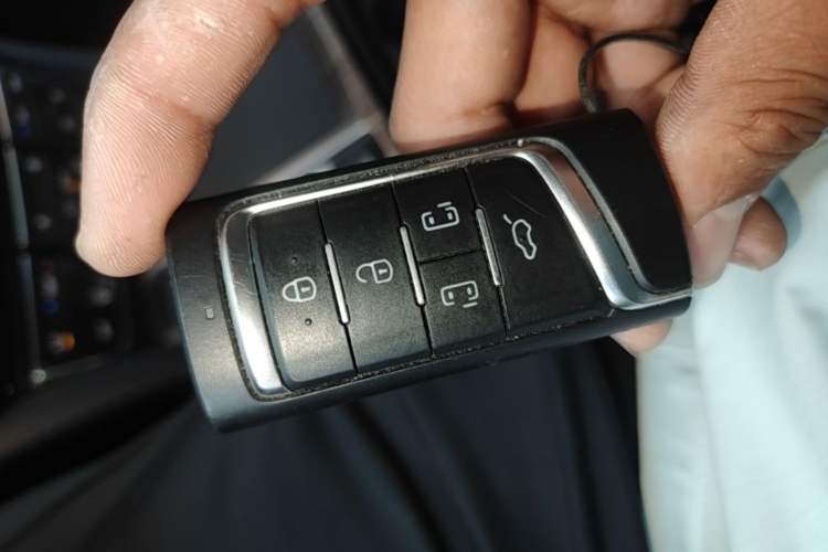 Used GAC Trumpchi M8 2020 Flagship Model 390T Prestige Edition Vehicle Key