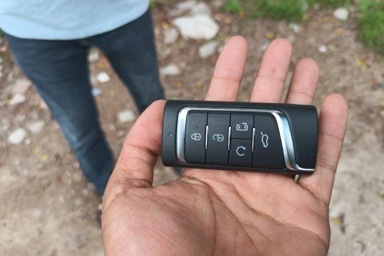 Used GAC Trumpchi M8 2020 390T Deluxe Edition Vehicle Key