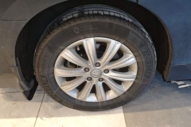 Used GAC Trumpchi M8 2020 Flagship Model 390T Deluxe Edition Right Rear Wheel Hub