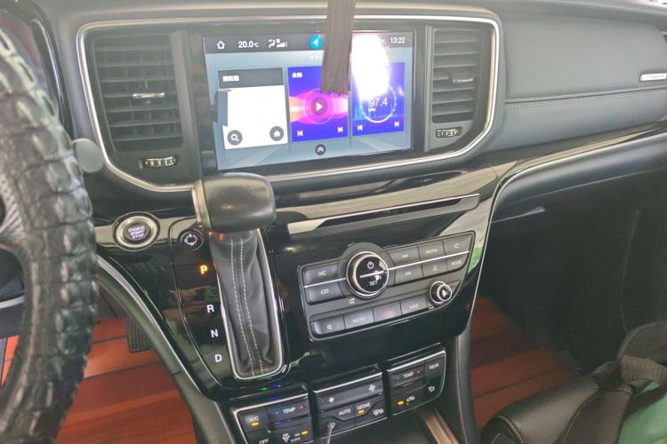 Used GAC Trumpchi M8 2020 Flagship Model 390T Prestige Edition Audio And AC Panel
