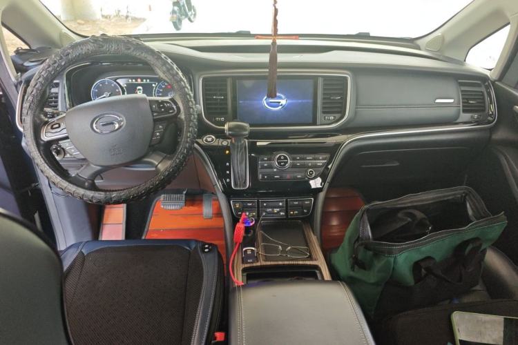 Used GAC Trumpchi M8 2020 Flagship Model 390T Prestige Edition Center Console
