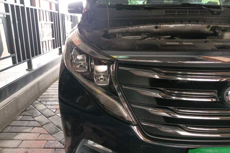 Used GAC Trumpchi M8 2020 390T Deluxe Edition Right Front Headlight